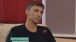 Двукратный чемпион мира по парашютному спорту (Россия) Валерий Розов