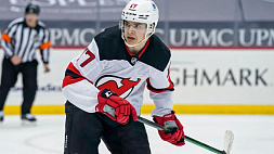 Егор Шарангович - первая звезда матча "Торонто" - "Нью-Джерси" в НХЛ