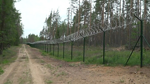 Латвия намерена ускорить строительство забора на границе с Беларусью