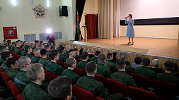Акция "Мамины пироги" заглянула к военнослужащим инженерной бригады в Соснах