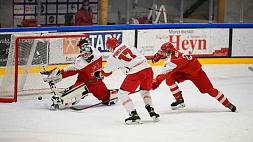 Белорусские хоккеисты крупно обыграли датчан на старте молодежного ЧМ в дивизионе IA