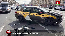 Нетрезвый водитель такси столкнулся с двумя автомобилями в Минске