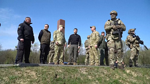 Западная помощь Украине ослабевает, Зеленский хочет втянуть НАТО в войну 