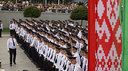 На площади Государственного флага в Минске на верность Родине присягнули 650 курсантов 