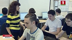 В ближайшие три года все школы Беларуси станут "электронными"