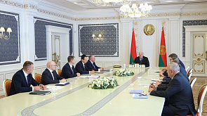 Лукашенко: Россия и Китай - традиционные партнеры Беларуси, но надо находить пути сотрудничества и со странами ЕС