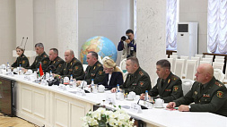 У Беларуси и Китая есть возможность и желание расширять двустороннее военное сотрудничество - Хренин