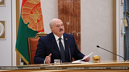 Президент Беларуси провел встречу с секретарями советов безопасности стран ОДКБ 