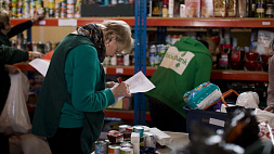 Independent: из-за высокого спроса в британских продовольственных фондах заканчивается еда 