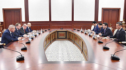 Министры иностранных дел Беларуси и Узбекистана обсудили вопросы торгово-экономического сотрудничества