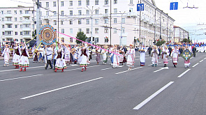 Праздничное шествие трудовых коллективов и достижения суверенной Беларуси - как Витебск празднует День Независимости