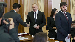 Большинство голосов на президентских выборах в Азербайджане у Ильхама Алиева