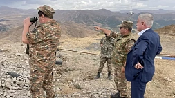 Генсек ОДКБ посетил границу Армении и Азербайджана