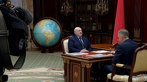 Александр Лукашенко принял с докладом управделами Президента