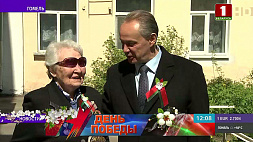 Акция "Парад под окнами": поздравления с праздником получила ветеран Великой Отечественной войны Аэлита Самсонова