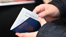 Зеленский будет лишать украинцев гражданства за российский паспорт