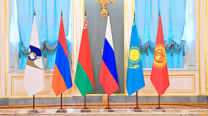 Лукашенко: ЕАЭС должен стать одним из центров принятия решений в мире