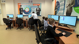 Новое поколение программистов и инженеров готовят на IT-уроках в Минской области