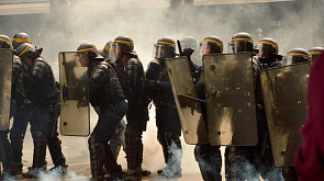 Греческая полиция применила слезоточивый газ против беженцев