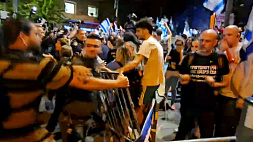 Протестующие в Израиле пытались взять штурмом резиденцию, где проходит реабилитацию премьер-министр страны