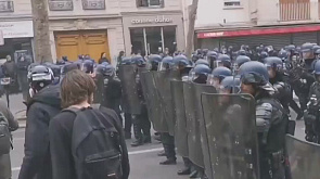 Во Франции очередная волна протестов охватила более 2 млн человек