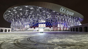 Президенты Беларуси и России посетили крупнейший хоккейный стадион в мире
