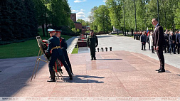 Крутой: Любовь к празднику Победы в Беларуси не навязана сверху, она идет у людей изнутри