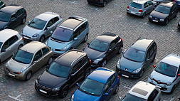 Какие ошибки чаще всего совершают водители при парковке, рассказали в ГАИ