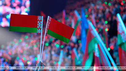 Лукашенко о задачах белорусской системы образования - Воспитать патриота может только патриот