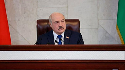 А. Лукашенко: Власти Беларуси действуют прежде всего в интересах людей, а не чьих-то финансовых амбиций