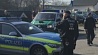В Германии преступник взял в заложники несколько человек в банке 