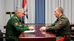 Хренин и Шойгу на встрече в Москве обсудили вопросы военного сотрудничества