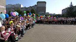 Торжественные линейки, посвященные началу нового учебного года, проходят по всей Беларуси 