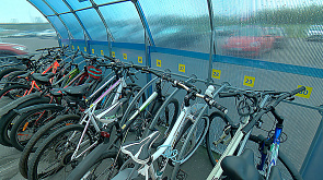 Электронные замки, подкачка колес и набор инструментов - узнали, сколько стоит месячное хранение велосипеда на специальном велопаркинге