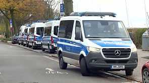 Крупная антитеррористическая операция проходит в Германии, полиция проводит обыски