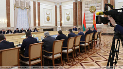 Лукашенко: Без науки и образования не может быть никакого качества