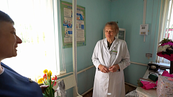 Призвание сельского врача Ольги Мойса - лечить, в свои 80 лет она все еще в строю 