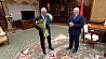 Лукашенко вручили удостоверение Председателя ВНС 