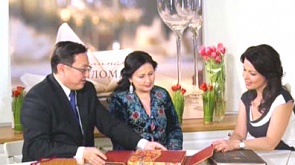 Толеген Нурбаев, Первый секретарь Посольства Казахстана в Беларуси с супругой