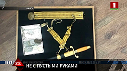 Минчанин украл у приятеля медали, кортик и коллекцию почтовых марок 