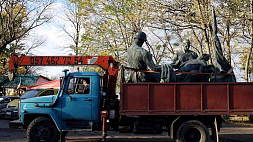 Во Львове уничтожен монумент советским воинам-освободителям на Холме Славы