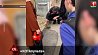 Стамбульские пожарные придумали оригинальный способ спасения застрявшего в канализации котенка