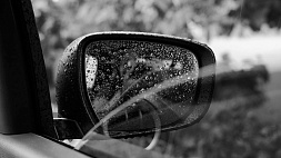 О правилах вождения в дождливую погоду рассказали в ГАИ