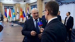 Лукашенко прокомментировал заявление о Минских соглашениях: Меркель и Порошенко хотят показать свою значимость