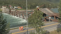 В Норвегии обрушился мост вместе с машинами 