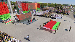 Белорусы отдают дань уважения главным символам страны - красивая традиция о связи поколений и национальном характере 