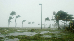 На Кубу обрушился сильнейший ураган, скорость ветра превышала 200 км/ч