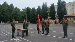 В Минске военнослужащие запаса дали клятву на верность белорусскому народу